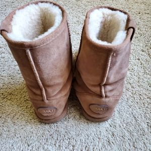 Girls EMU Winter Boots - Size Kids 1